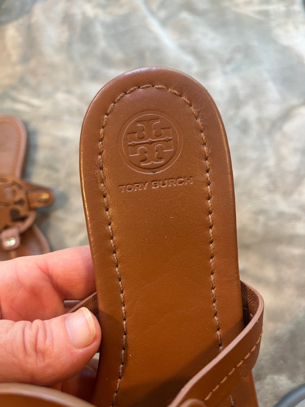 Tory Burch Tan Leather Logo Thong Sandals - Picture 7 of 9